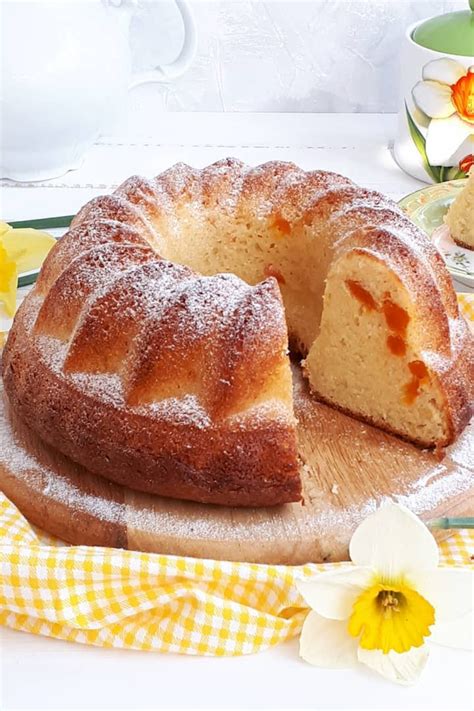 Кефирный кекс с творогом: идеальный десерт для всей семьи