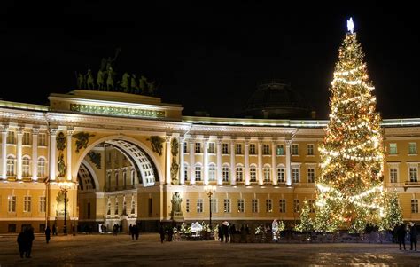 Особенности Новогодней Ночи в Петербурге