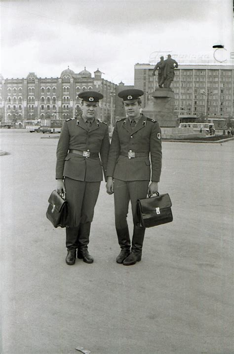 Первые шаги после увольнения