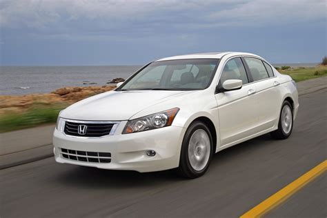 Преимущества Honda Accord 2008