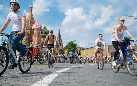 Прокатиться на велосипеде по городу