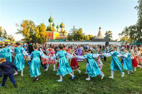 Фееричные фестивали и культурные мероприятия