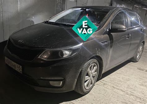 Функциональные возможности сигнала на руле автомобиля Kia Rio 1 2005